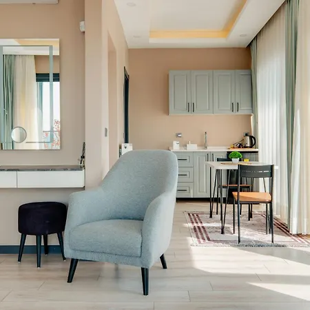 Studio W Bosphorus View Terrace 5 Min To Coast Apartment