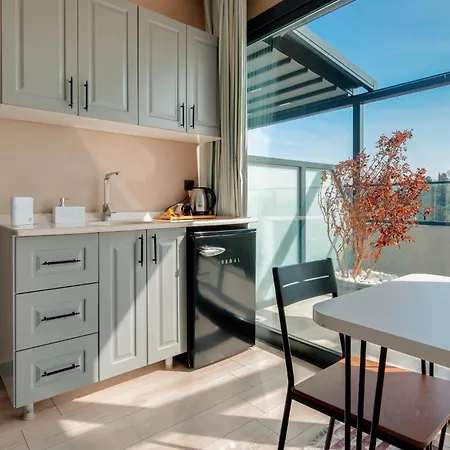Studio W Bosphorus View Terrace 5 Min To Coast *